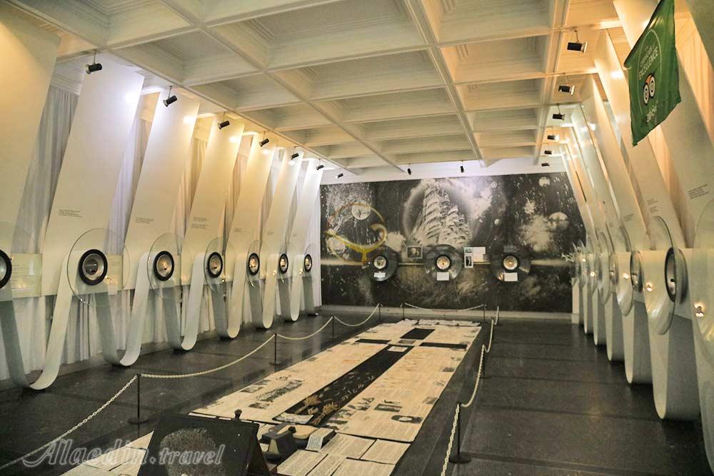 موزه‌ی مینیاتوری کی یف | علاءالدین تراول