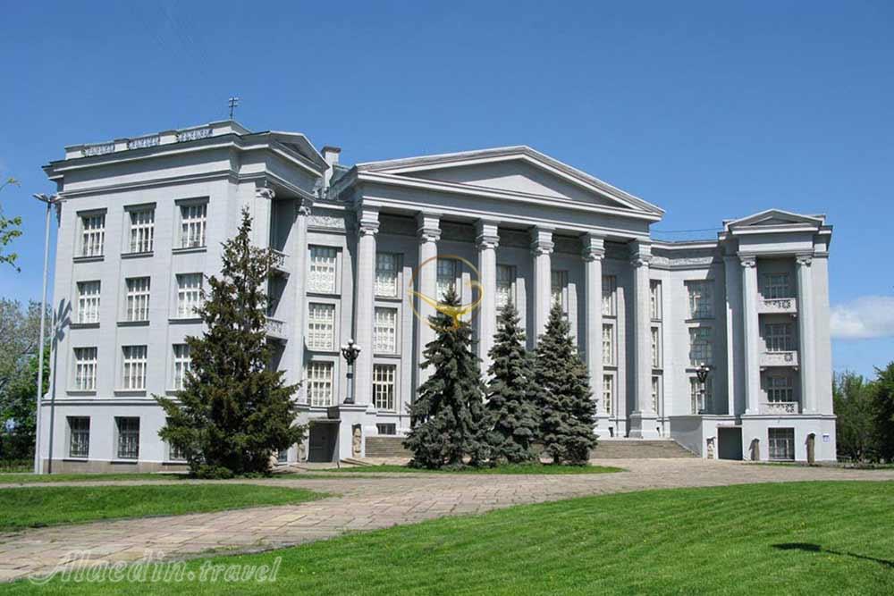 موزه ملی تاریخ اوکراین در کی یف | علاءالدین تراول