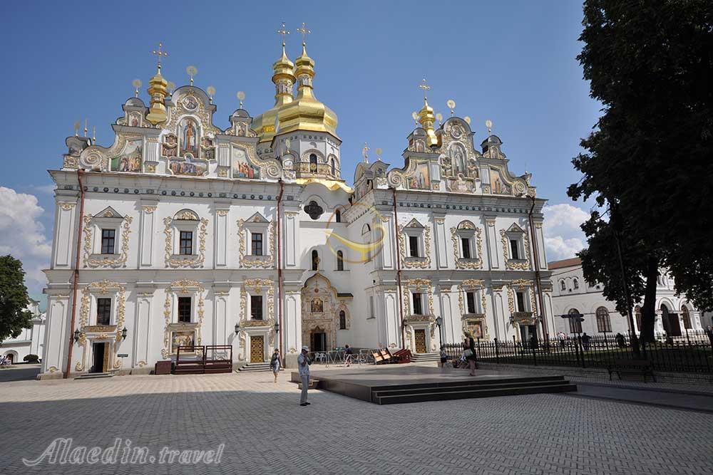 صومعه پچرسک لاورا در کیف - اوکراین | علاءالدین تراول
