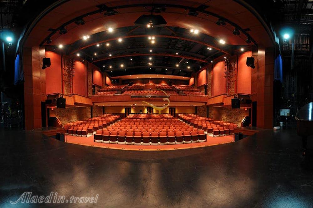 تئاتر بزرگ کینگستون در کانادا | علاءالدین تراول