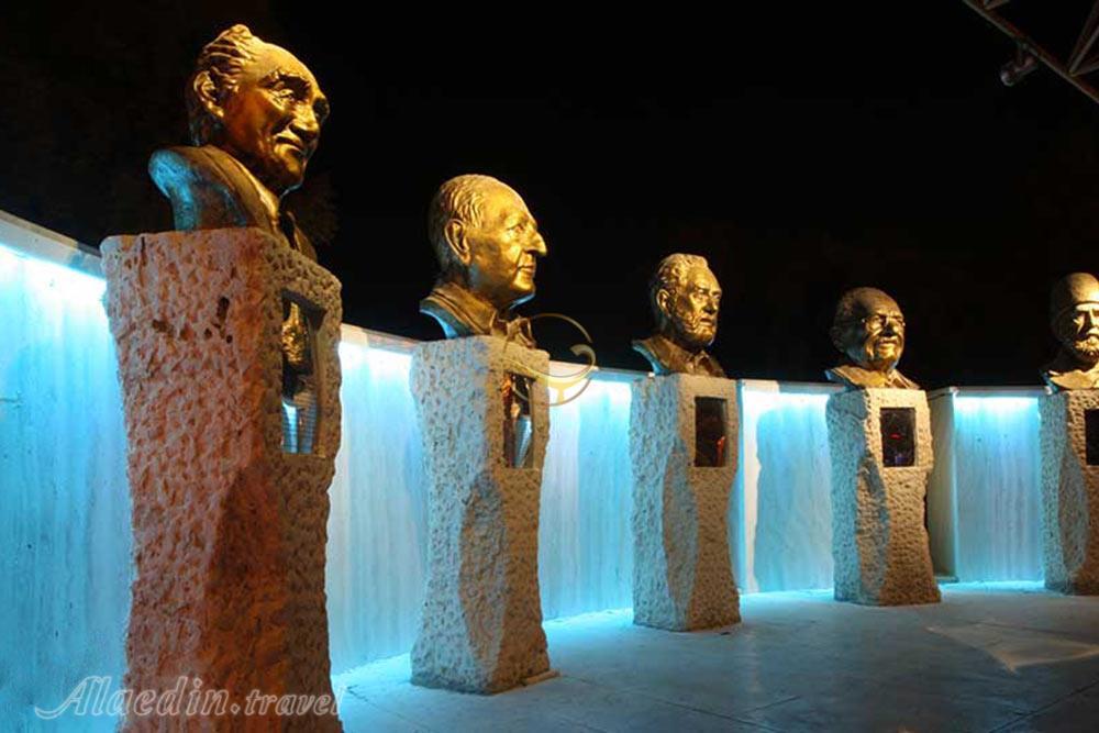 گذر هنرمندان کیش | علاءالدین تراول