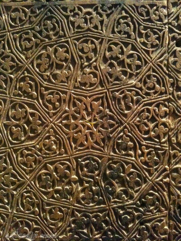 موزه اشیای چوبی و سنگی کنده کاری شده در قونیه - ترکیه (حوزه علمیه اینچه منار) | علاءالدین تراول