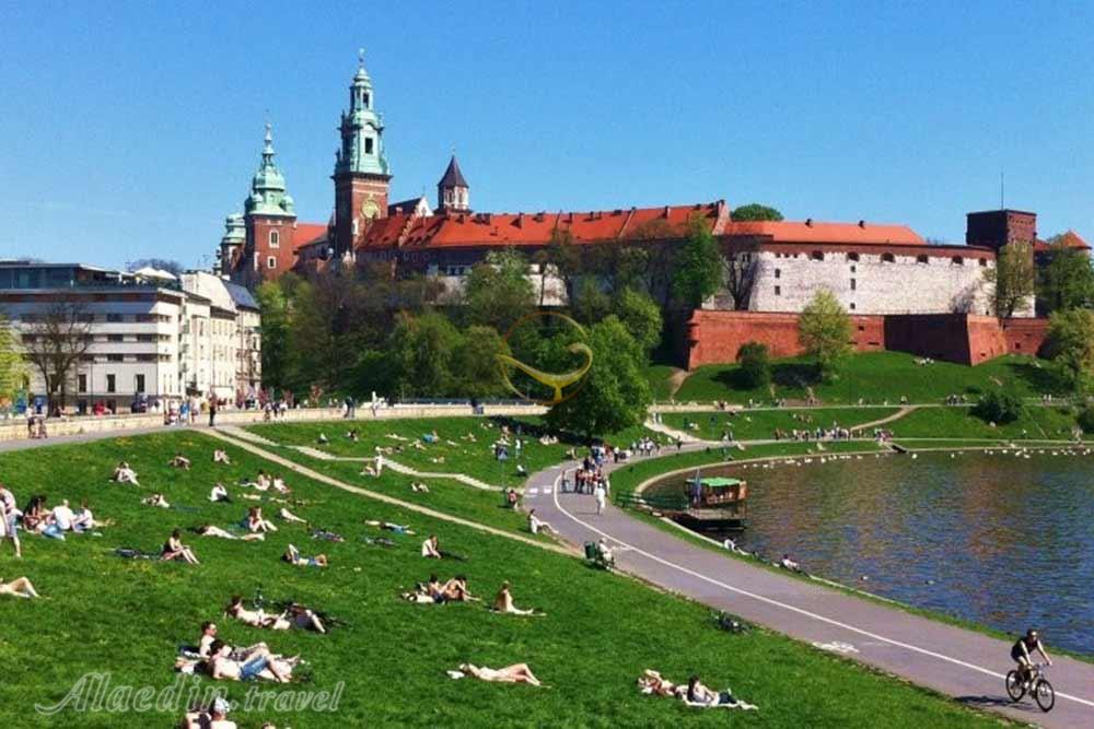 قلعه واول در کراکوف | علاءالدین تراول