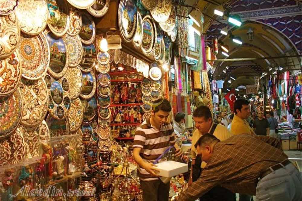 بازار بزرگ در کوش آداسی - ترکیه | علاءالدین تراول