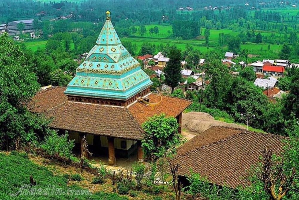 آرامگاه شیخ زاهد گیلانی در لاهیجان | علاءالدین تراول