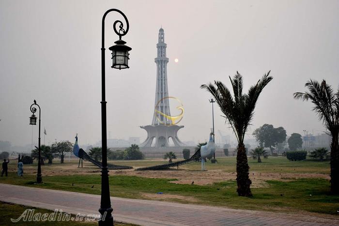 منار پاکستان در لاهور | علاءالدین تراول