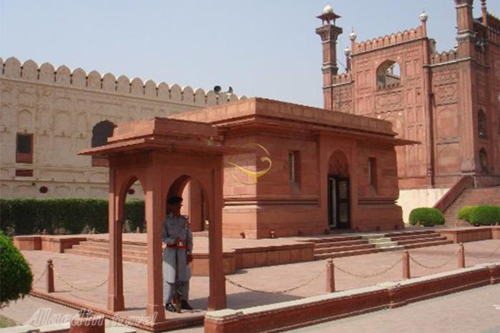 مقبره اقبال لاهوری در لاهور - پاکستان | علاءالدین تراول