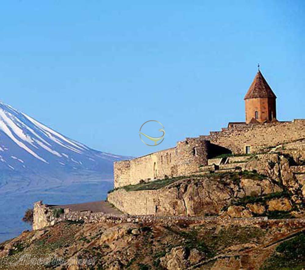 صومعه خور ویراپ در لوسارات - ارمنستان | علاءالدین تراول