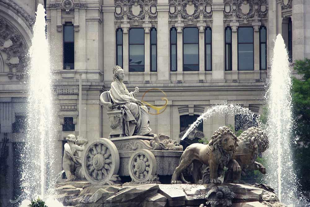 میدان و فواره سیبلس در مادرید - اسپانیا | علاءالدین تراول