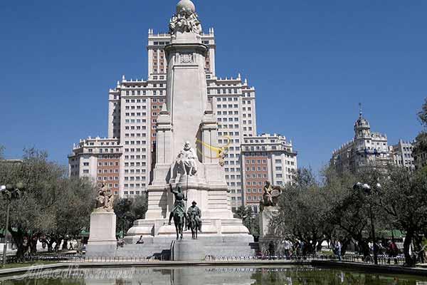 میدان پلازا د اسپانیا در مادرید