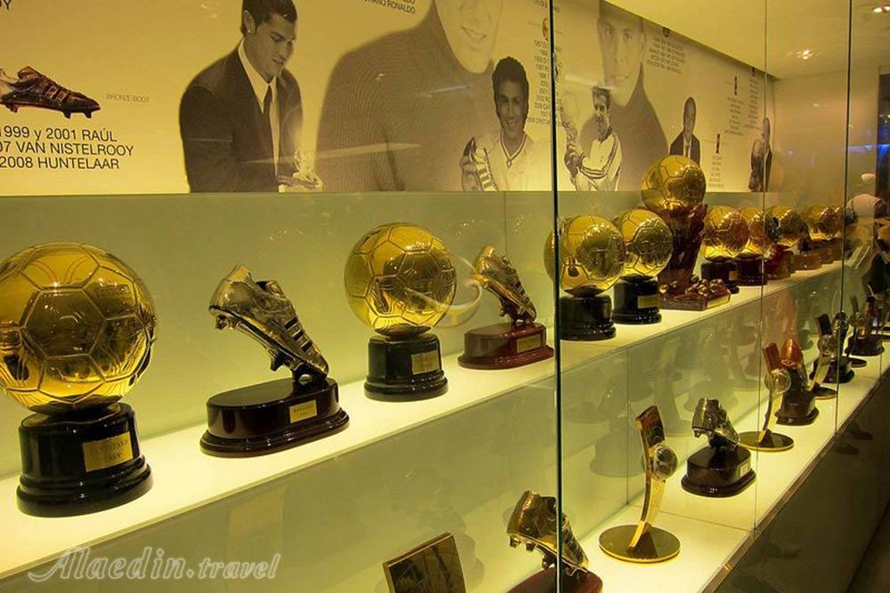 موزه رئال مادرید در اسپانیا | علاءالدین تراول