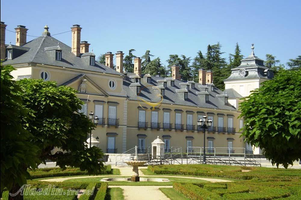 کاخ سلطنتی ال پرادو در مادرید - اسپانیا | علاءالدین تراول