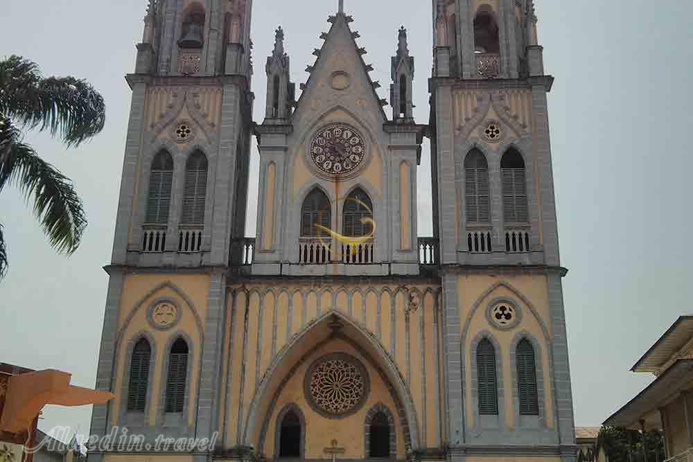 کلیسای الیزابت در مالابو - گینه استوایی | علاءالدین تراول