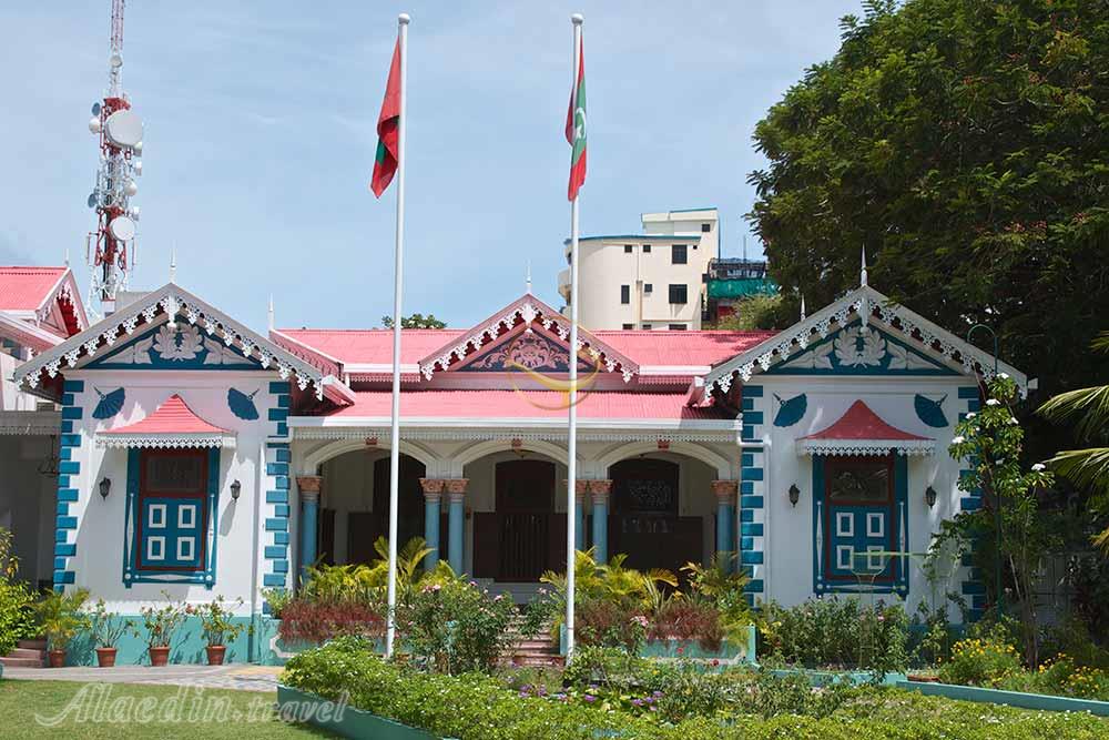 کاخ مولی آگه در ماله - مالدیو | علاءالدین تراول