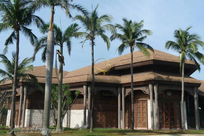 قصر نارگیل مانیل - فیلیپین