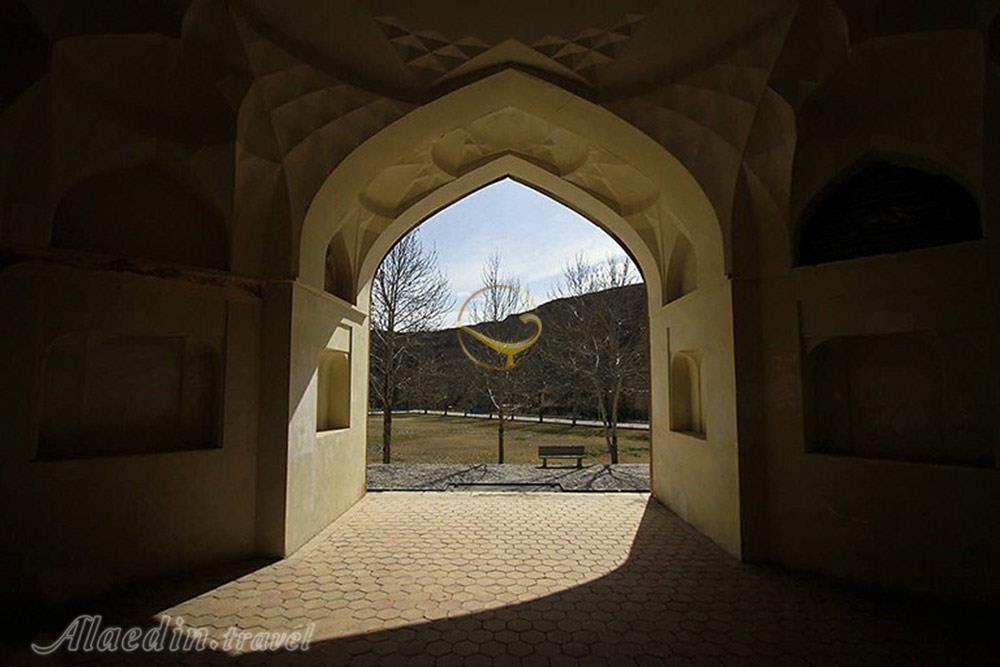 کاخ خورشید کلات در مشهد | علاءالدین تراول