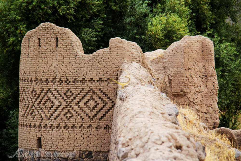 کهنه قلعه مشگین شهر | علاءالدین تراول