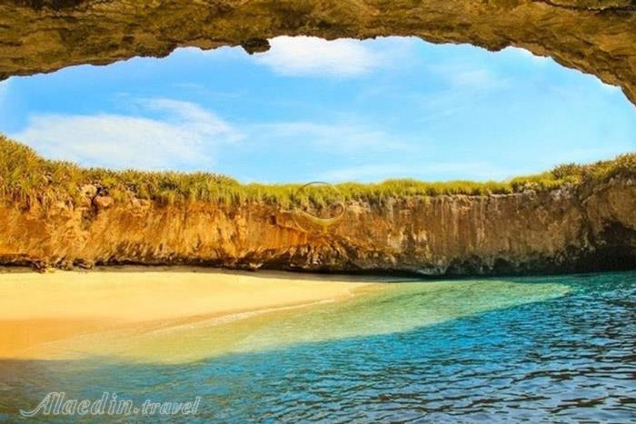 ساحل مخفی ماریتا مکزیکو سیتی - مکزیک