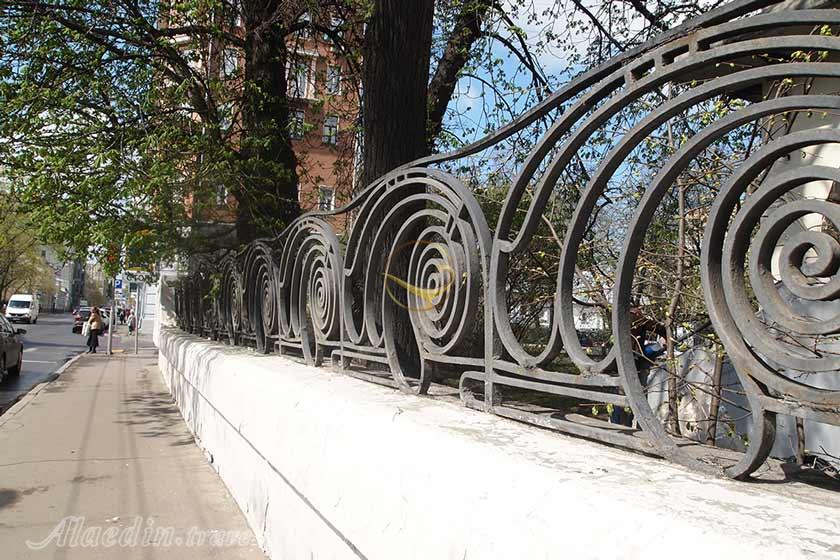 خانه ریابوشینسکی مسکو روسیه | علاءالدین تراول