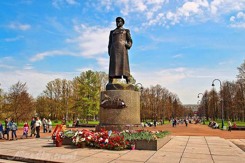 پارک پیروزی مسکو روسیه | علاءالدین تراول