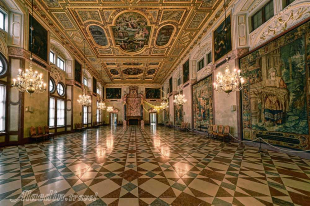 کاخ رزیدنس در مونیخ - آلمان | علاءالدین تراول