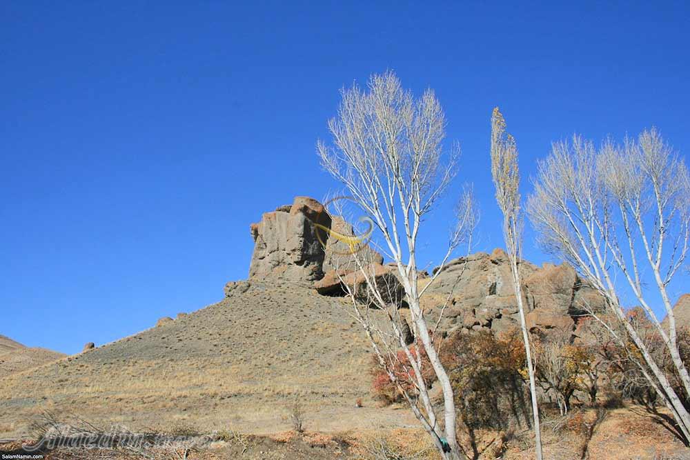 پیکره سنگی بابا داوود عنبران نمین | علاءالدین تراول