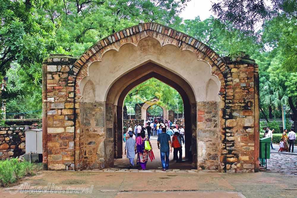 قطب منار در دهلی نو - هند | علاءالدین تراول