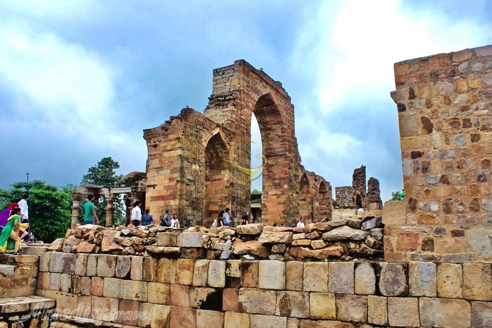 قطب منار در دهلی نو - هند | علاءالدین تراول