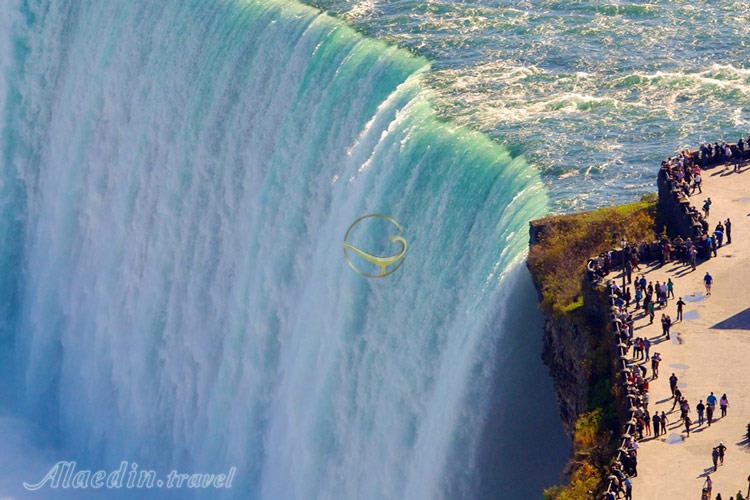 آبشار هورسشو در نیاگارا فالز - کانادا