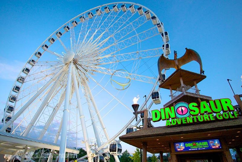 چرخ و فلک (اسکای ویل) نیاگارا در نیاگارا فالز - کانادا