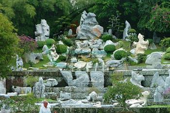 پارک سنگی و مزرعه کروکودیل در پاتایا - تایلند