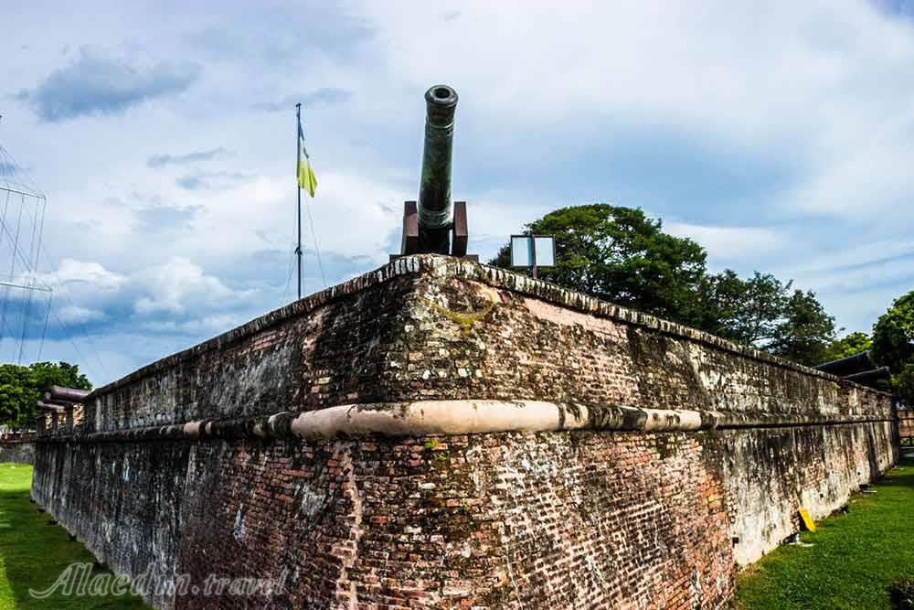 قلعه کورنوالیس در پنانگ | علاءالدین تراول