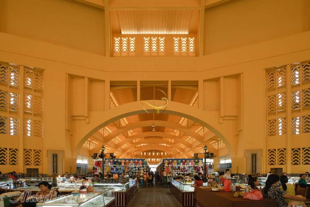 بازار مرکزی پنوم پن | علاءالدین تراول