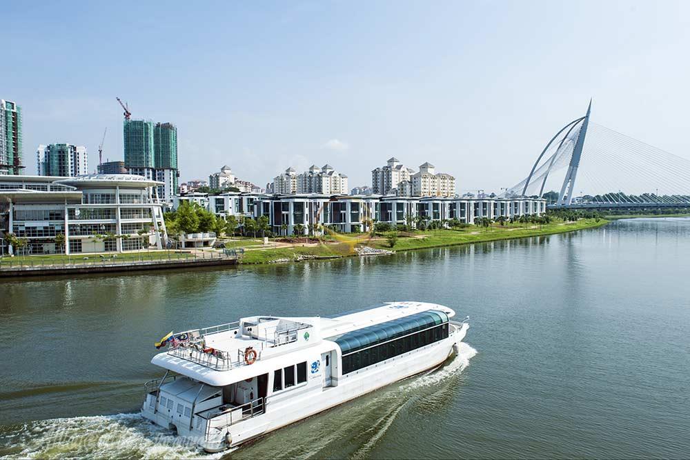 دریاچه پوتراجایا در مالزی | علاءالدین تراول