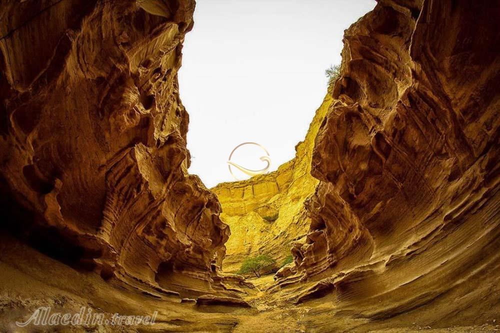 تنگه چاهکوه قشم | علاءالدین تراول