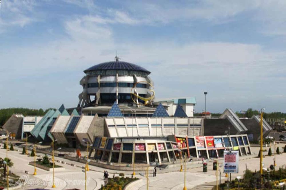 مجتمع اداری و تجاری نخل زرین در قشم | علاءالدین تراول