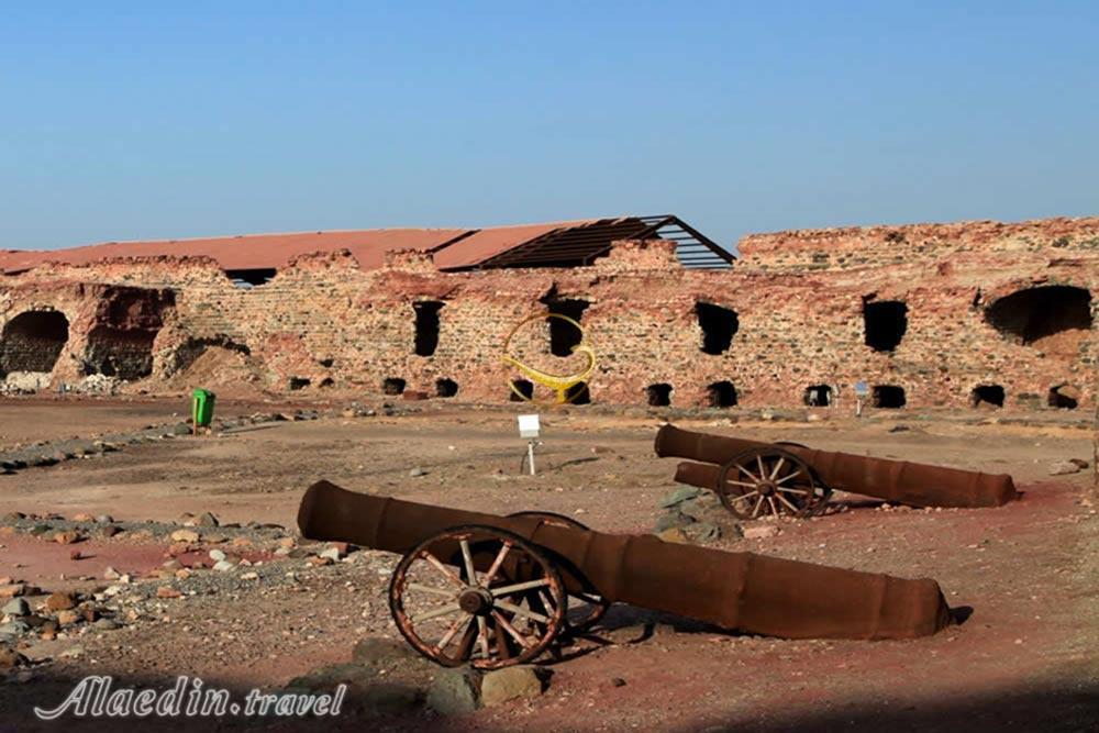 قلعه پرتغالی های قشم | علاءالدین تراول