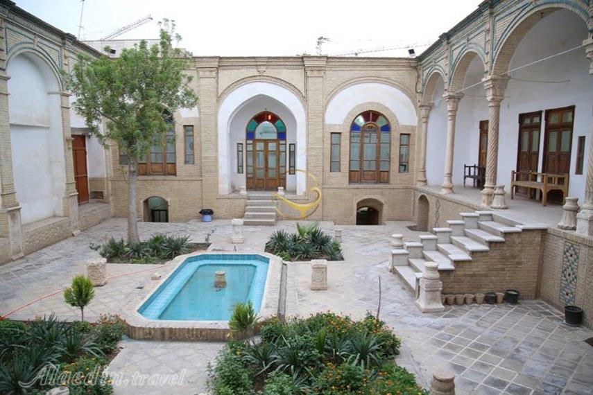 موزه مردم شناسی قم (خانه تاریخی زند) | علاءالدین تراول