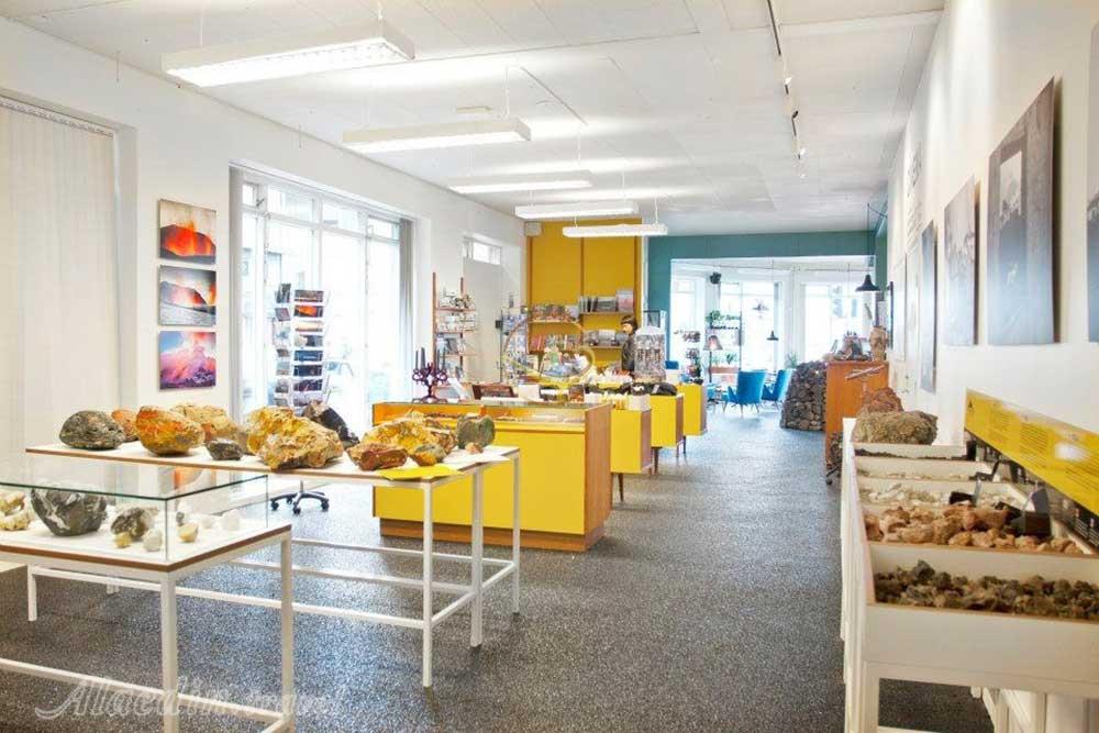 خانه آتشفشان ریکیاویک - ایسلند | علاءالدین تراول