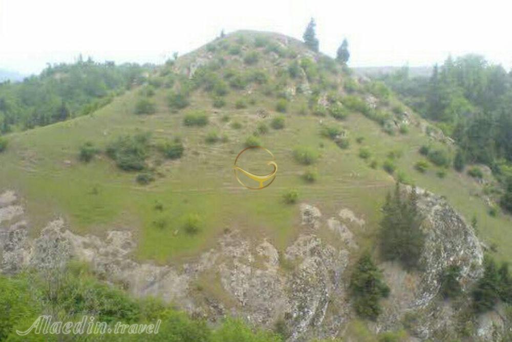 محوطه باستانی تپه مارلیک رودبار | علاءالدین تراول