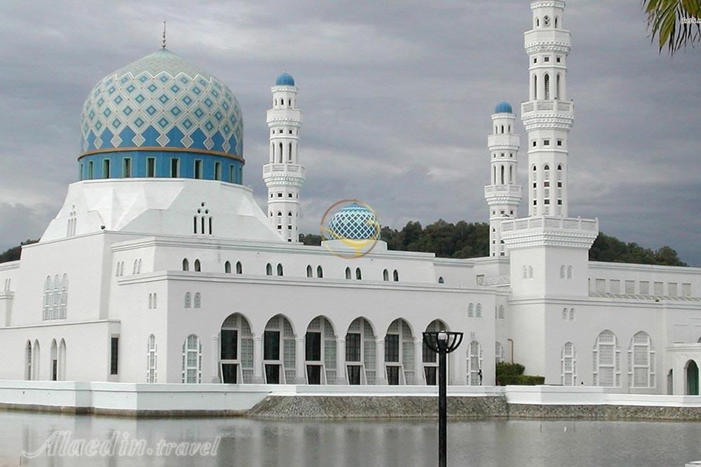 مسجد شهر کوتا کینابالو در صباح - مالزی | علاءالدین تراول