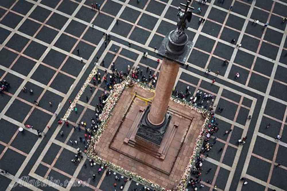 ستون الکساندر سنت پترزبورگ روسیه | علاءالدین تراول