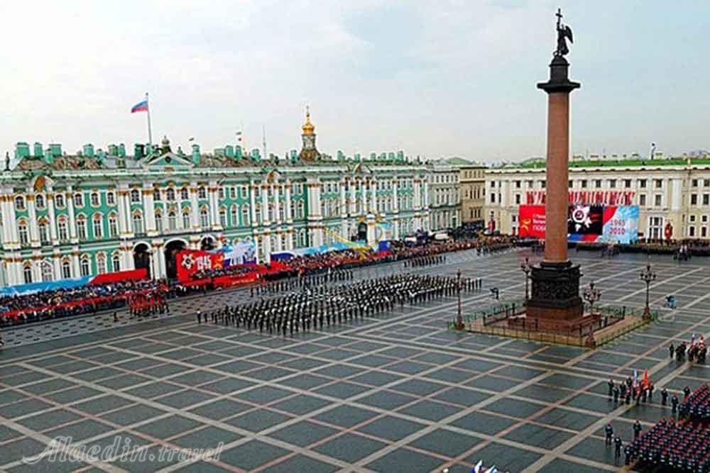 ستون الکساندر سنت پترزبورگ روسیه | علاءالدین تراول