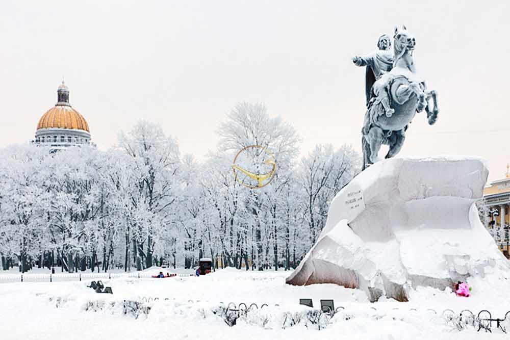 میدان تاریخی دکابریستف سنت پترزبورگ روسیه | علاءالدین تراول