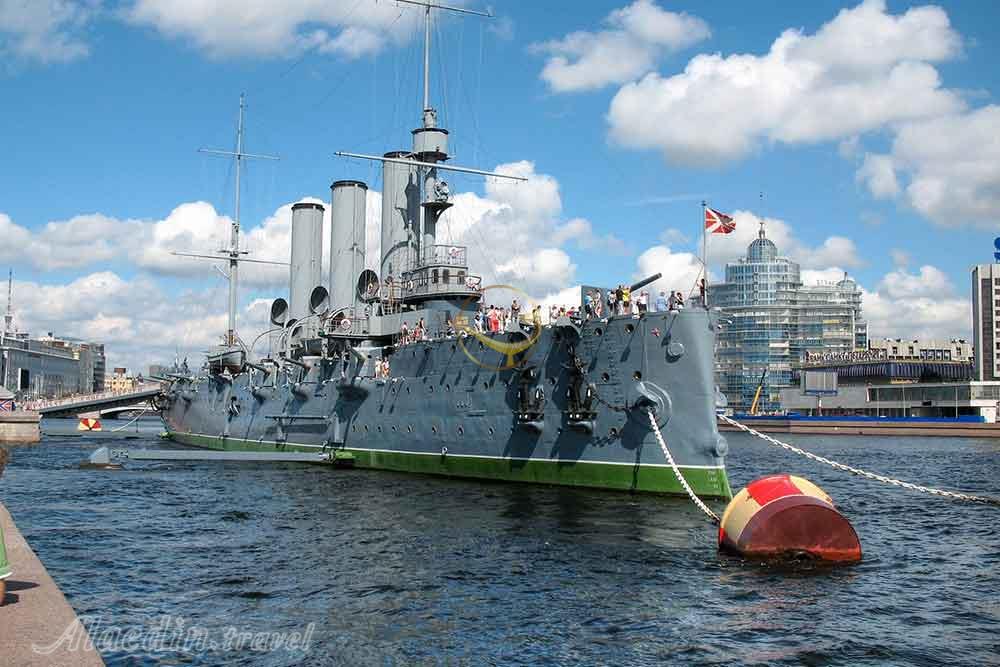 ناو جنگی آورورا سنت پترزبورگ روسیه | علاءالدین تراول