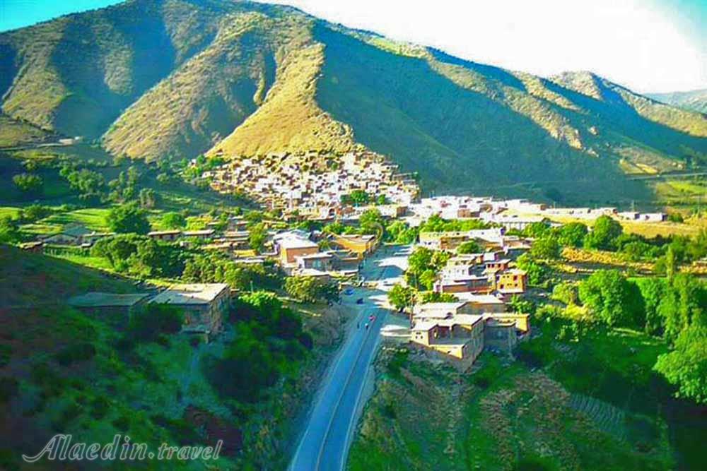 روستای نگل محل نگهداری قرآن نگل سنندج | علاءالدین تراول