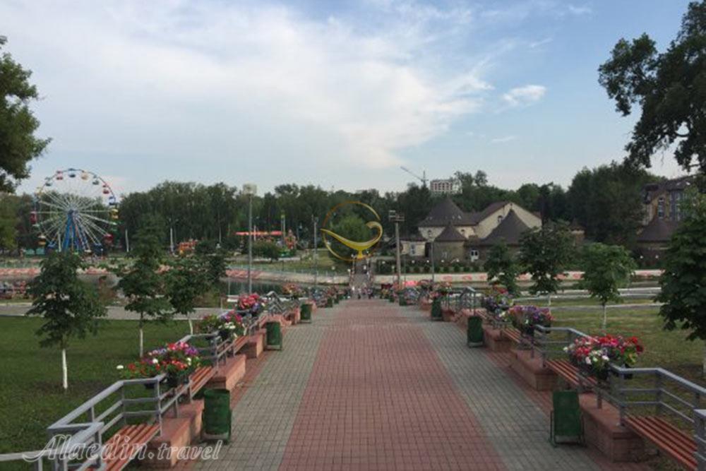 پارک پوشکین در سارانسک - روسیه | علاءالدین تراول