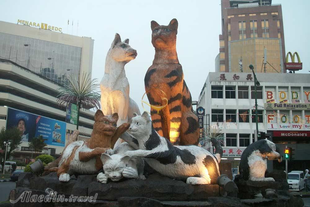 موزه گربه ساراواک | علاءالدین تراول