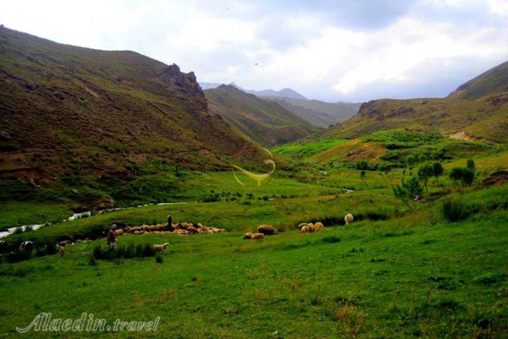 دره گلستان (دره آلوارس) سرعین | علاءالدین تراول