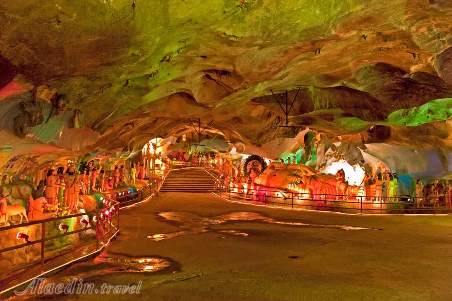 معبد باتو کیو در سلانگور | علاءالدین